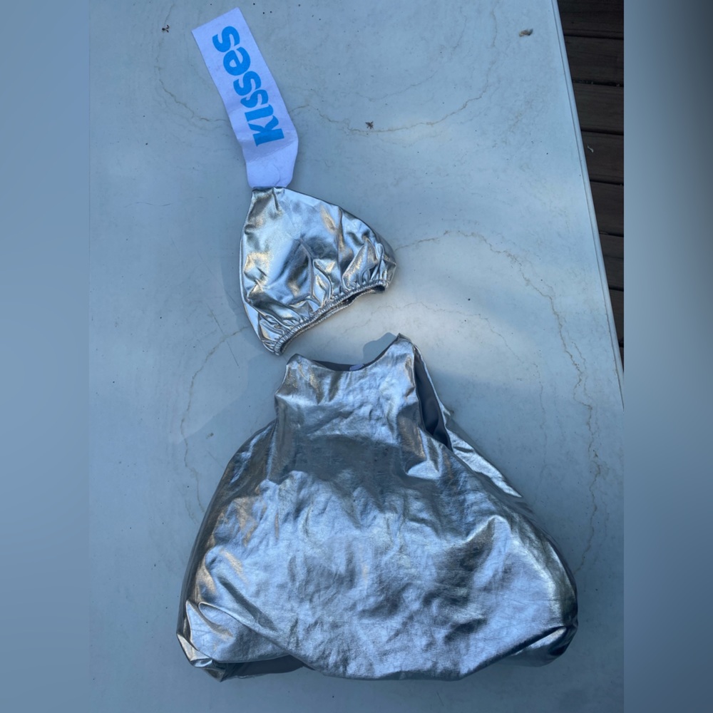 Toddler’s Hershey Kiss Costume